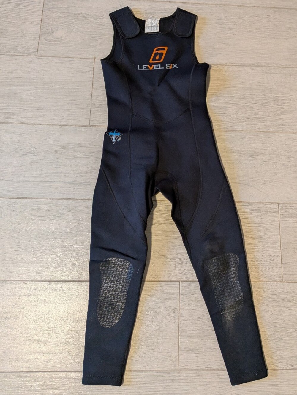 Level Six Size 8 Youth farmer john Black Neoprene Wetsuit
